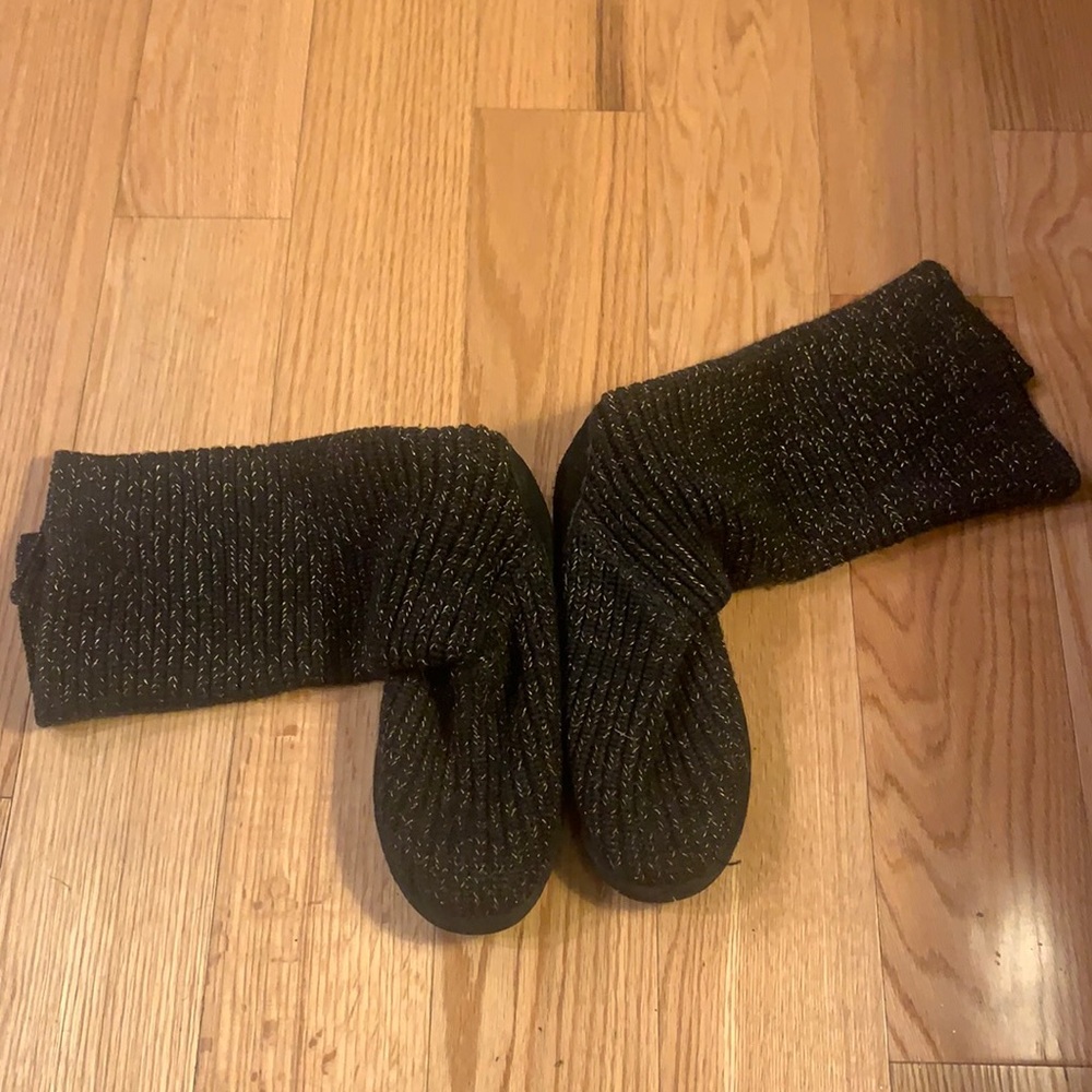 AUTHENTIC UGG UNBEATABLE PRICE cozy for winter cardy knit wool boots USA 9 EU 40